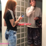 “Motoboy safado, me fodeu no pelo, já que não passou meu cartão o espertinho passou o pau na minha boca e fodeu minha buceta até gozar dentro dela.”